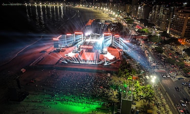 Miles de admiradores de Madonna se toman Río de Janeiro por el concierto gratuito