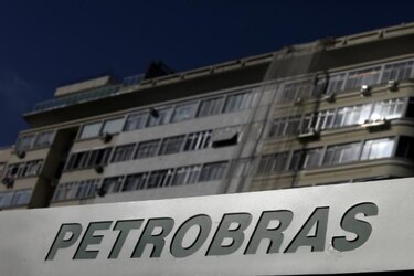 Brasil pone en funcionamiento mayor plataforma semi sumergible