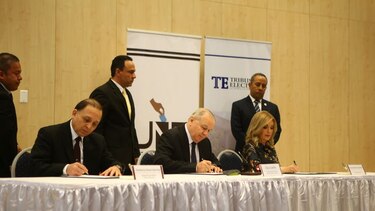 Junta Nacional de Escrutinio firma acuerdo para utilizar sede del Parlatino