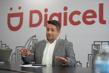 No hay garantías ni sana competencia para seguir en Panamá: Digicel