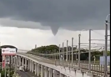 Nube de embudo pone en alerta a residentes del sector este