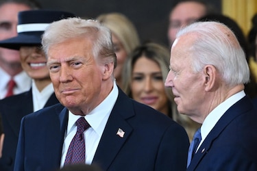 Trump pone fin al acceso de Biden a información clasificada