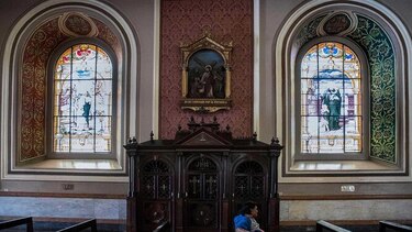 Costa Rica discute levantar el secreto de confesión para enfrentar abusos de menores