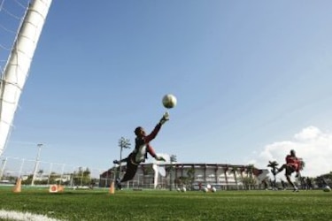 Este lunes reabren las actividades deportivas sin público