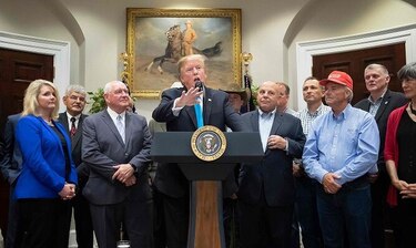 Washington destina 16 mil millones de dólares para productores