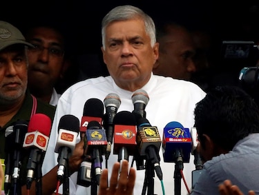 Parlamento de Sri Lanka elige a exprimer ministro como presidente
