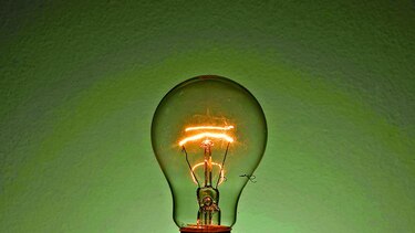 Ahorro de energía de 800 mil bombillas en Costa Rica