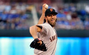 Bumgarner, a lista de lesionados tras accidente en moto