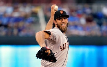 Bumgarner, a lista de lesionados tras accidente en moto