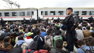 Estados Unidos aceptará más refugiados de lo que se planeaba: Kerry