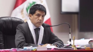 Policía halla a hija desaparecida del juez que envió a prisión a Keiko Fujimori
