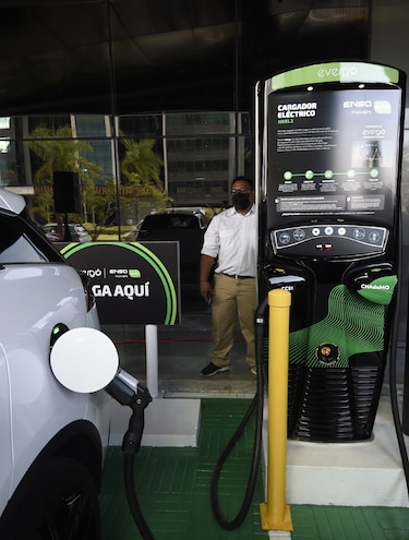 El cortocircuito de la Ley de movilidad eléctrica