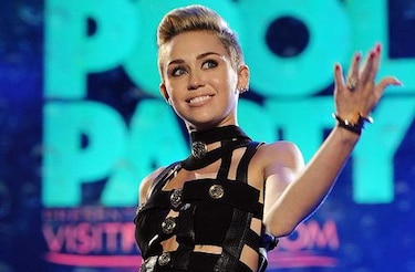A Miley Cyrus  no le gusta el anillo de compromiso que le regaló Liam Hemsworth