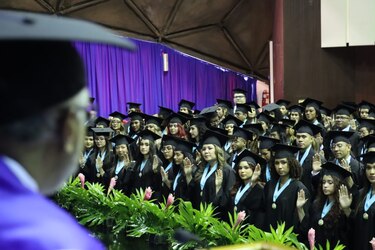 La UP gradúa a más de 13 mil nuevos profesionales; de estas facultades salieron la mayoría de egresados