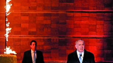 Conmemoran los 72 años del Holocausto