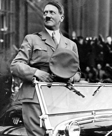 Un historiador escocés encuentra 'la primera autobiografía de Hitler' fechada en 1923