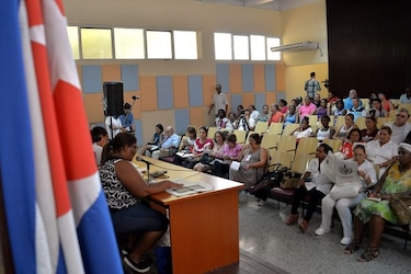 Cuba debate su 'Constitución' en el aniversario del nacimiento de Fidel Castro