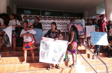 Emberás wounaan exigen titulación de sus tierras; MiAmbiente dice que analiza el caso