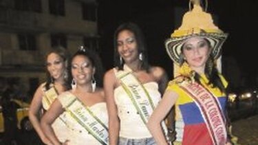Colón recobra su Carnaval, tanto en la ciudad como en la costa arriba