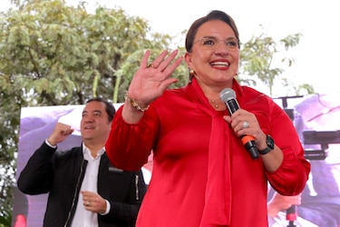 Honduras aguarda conteo especial entre pedido de ‘voto por voto’ y resguardo del material