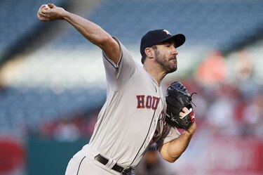 Verlander suma sexto triunfo; Astros vencen a Gigantes