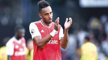 Arsenal y Sevilla, con duelos de cuidado