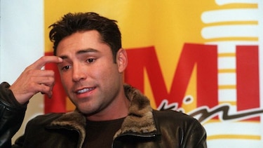 De la Hoya  demanda a Jhonny González por incumplimiento de contrato