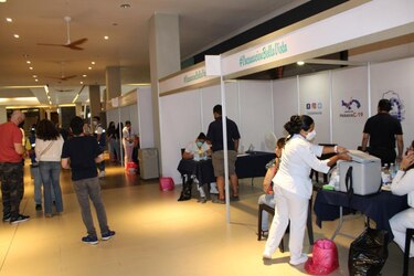 Dos centros comerciales adicionales son habilitados para el proceso de vacunación contra la Covid-19