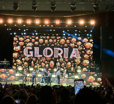 Gloria Trevi celebra con Panamá una noche de música, baile y euforia