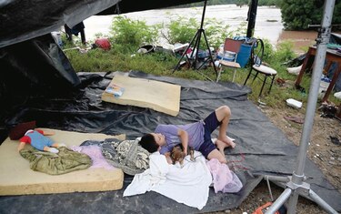 150 muertos o desaparecidos en Guatemala; luto en Centroamérica
