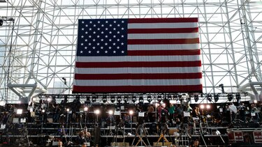 Gane quien gane, festejará en Nueva York