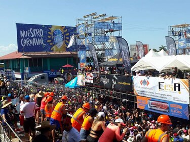 Prohíben anuncio, venta y consumo de cigarrillo en carnaval chitreano