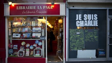 Agotados los ejemplares de 'Charlie Hebdo' en los quioscos franceses