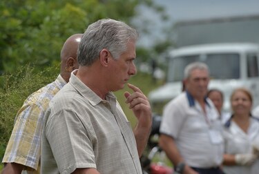 Cuba: avión cae con 110 personas y solo dos mujeres sobreviven