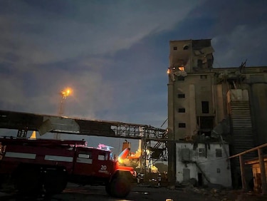 Ataque ruso contra silo a orillas del Danubio ha destruido 40,000 toneladas de cereal