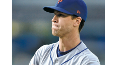 Jacob deGrom impone nuevo récord en las Grandes Ligas