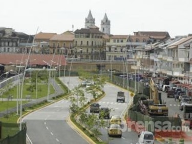 Segunda fase de la cinta costera culminará en marzo de 2011: Suárez