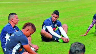 Selección nacional viaja hoy a El Salvador
