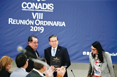 Cortizo afirma que cumplirá ley  de discapacidad 
