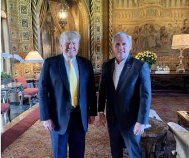 Trump se reúne con líder republicano en el Congreso y recupera fuerzas
