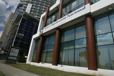 Banco Hipotecario invertirá $9.8 millones en una sede alquilada