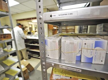 Fármacos, sin registro sanitario