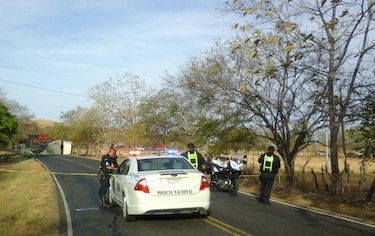 Triple colisión vehicular en Los Santos deja un muerto