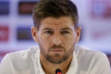 Steven Gerrard deja la selección inglesa