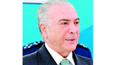 Temer niega que recibiera dinero