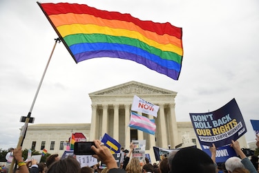 Corte Suprema de Estados Unidos declara ilegal despedir por ser homosexual o transgénero
