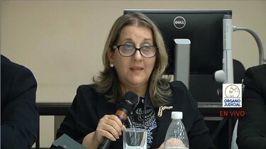 Magistrada Ángela Russo decidirá si se admite o no la demanda contra la ley de la Contraloría
