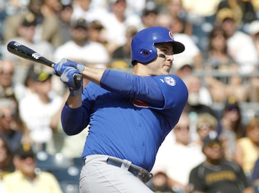 Anthony Rizzo dispara jonrón y Cachorros se acercan a Piratas