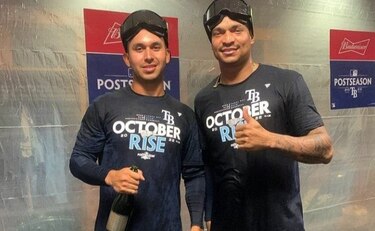 Christian Bethancourt y Javy Guerra festejan pase de los Rays a ‘playoff’