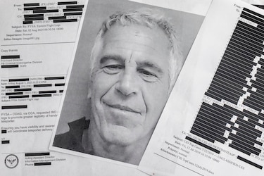 Un juez de Nueva York publica la supuesta nota de suicidio de Epstein
